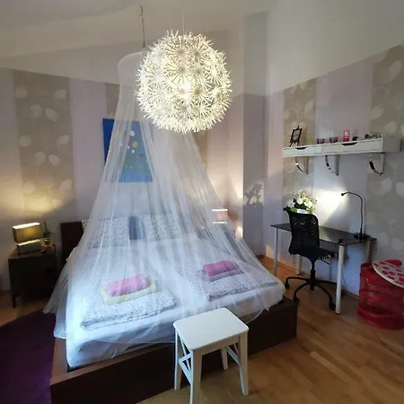 Marija Villa Porec